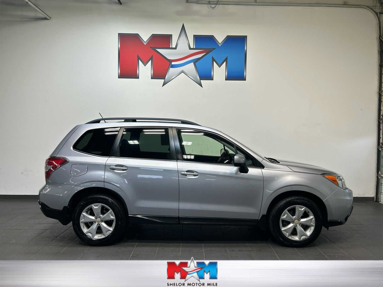 2015 SUBARU Forester