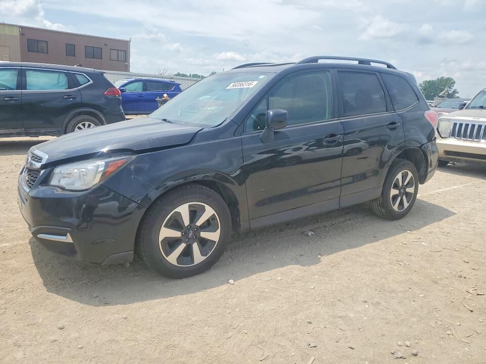 2018 SUBARU Forester