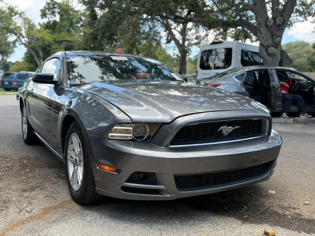 2014 FORD Mustang