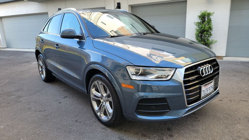 2016 AUDI Q3