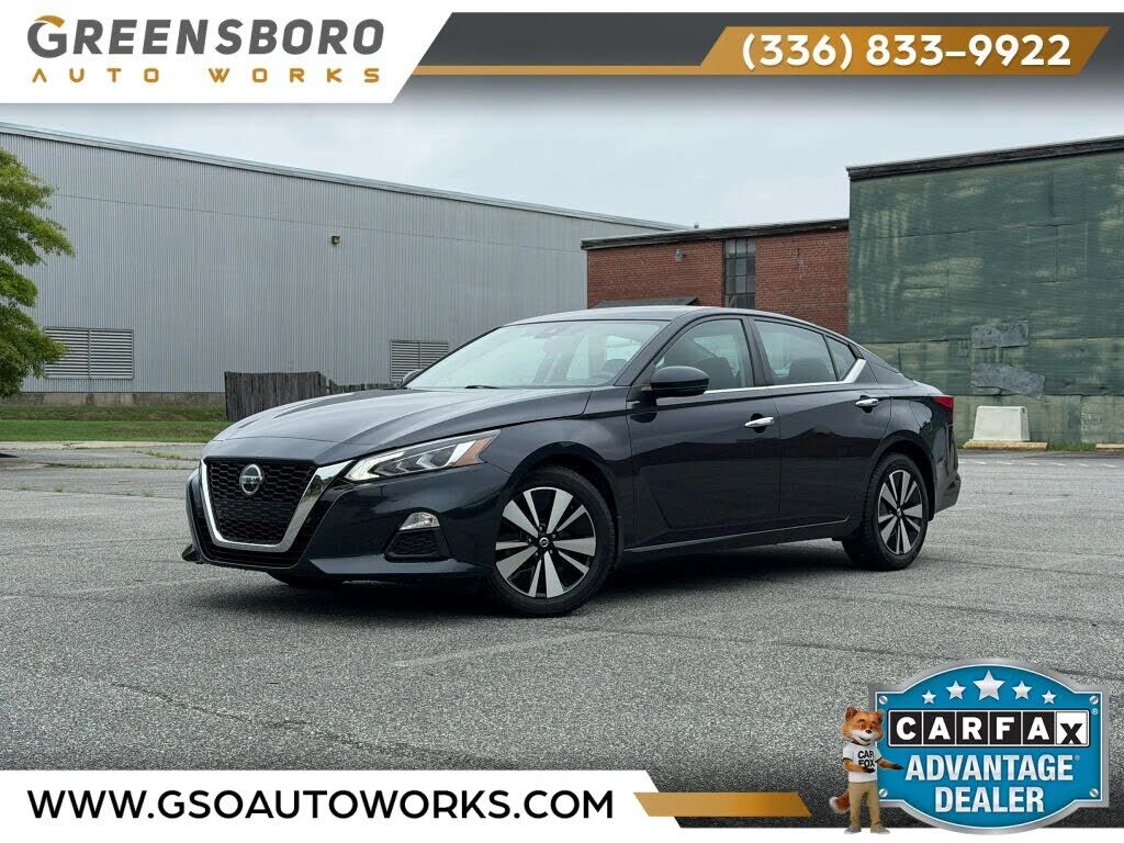 2022 NISSAN Altima