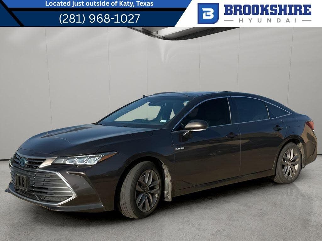 2020 TOYOTA Avalon