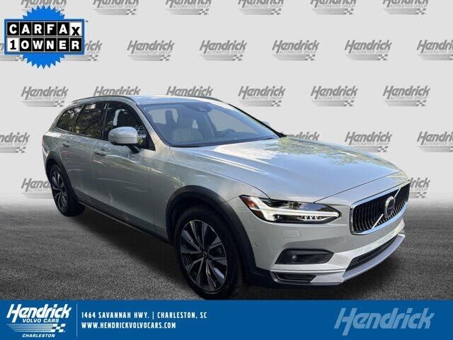 2021 VOLVO V90CC