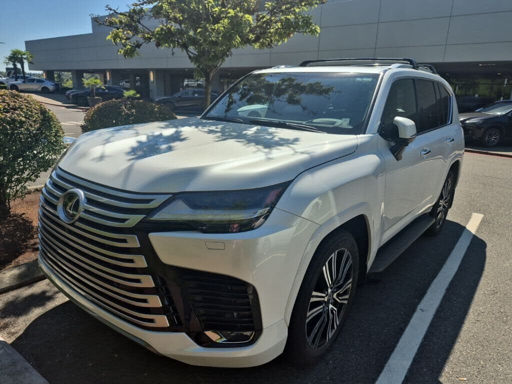2024 LEXUS LX