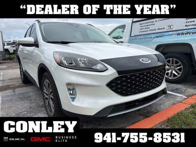 2020 FORD Escape