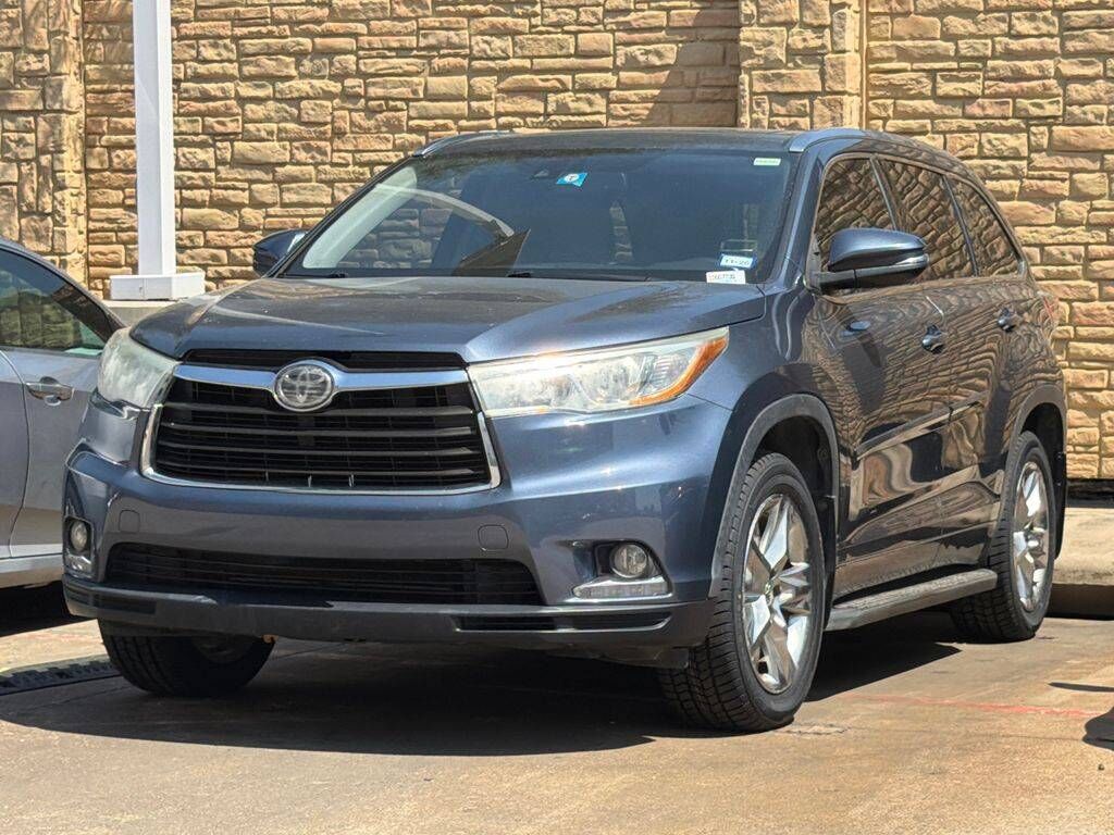 2015 TOYOTA Highlander