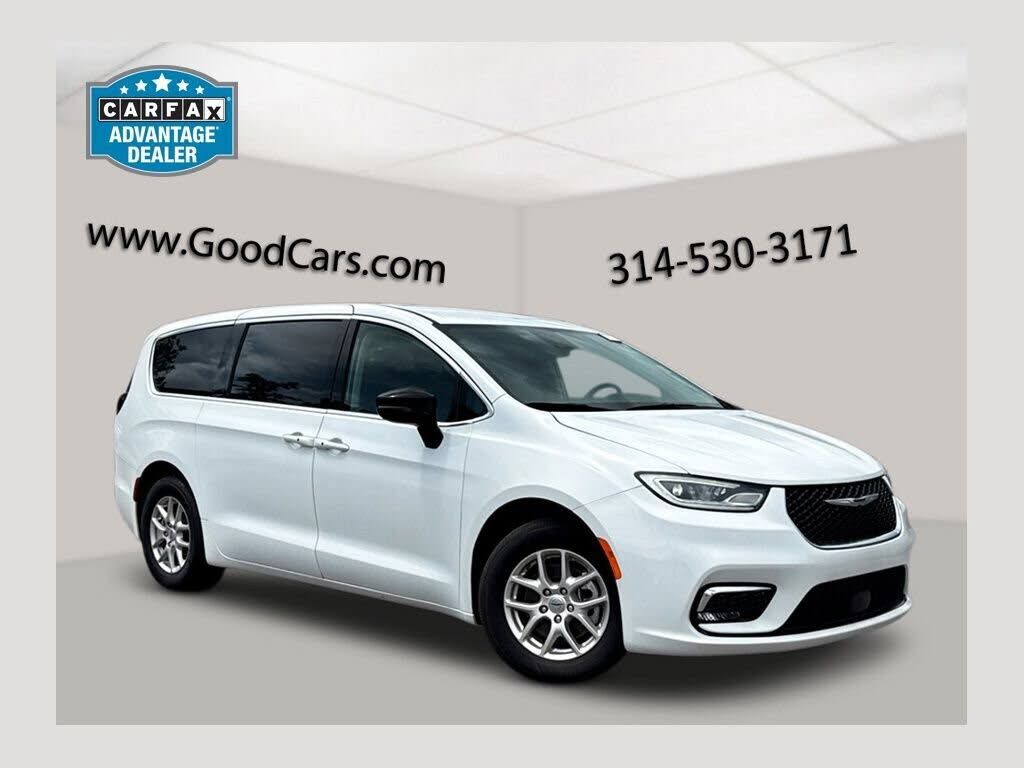 2024 CHRYSLER Pacifica