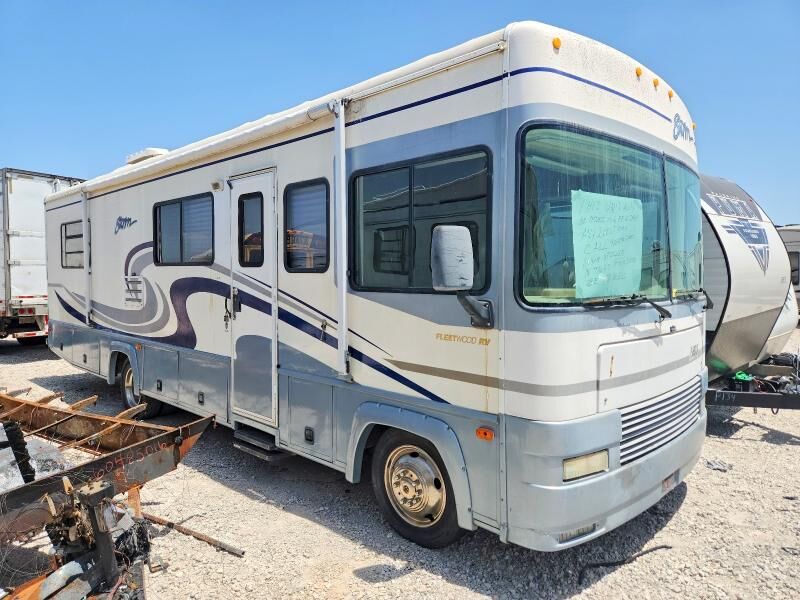 2000 WORKHORSE 1 Ton Nominal