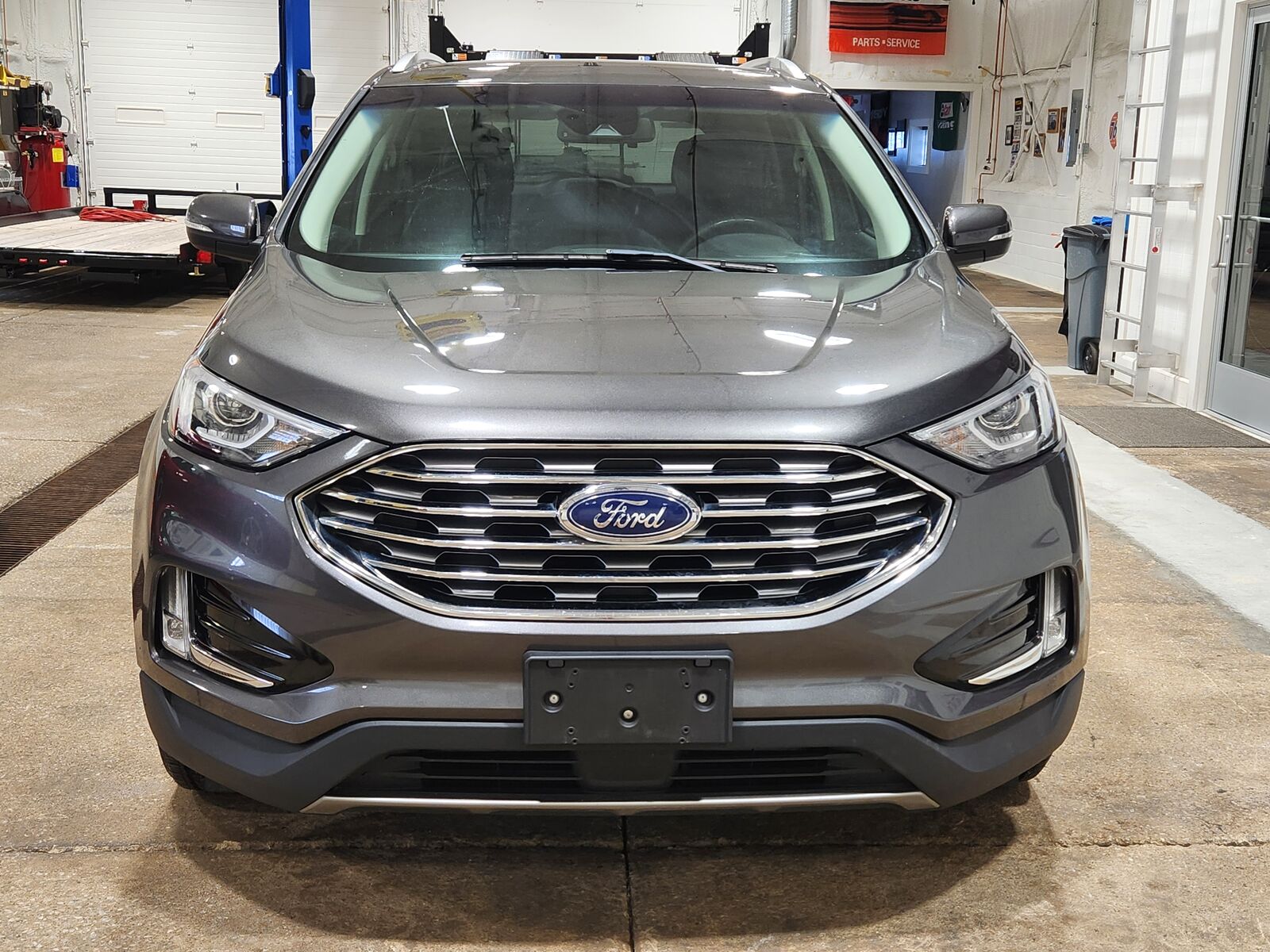 2019 FORD Edge