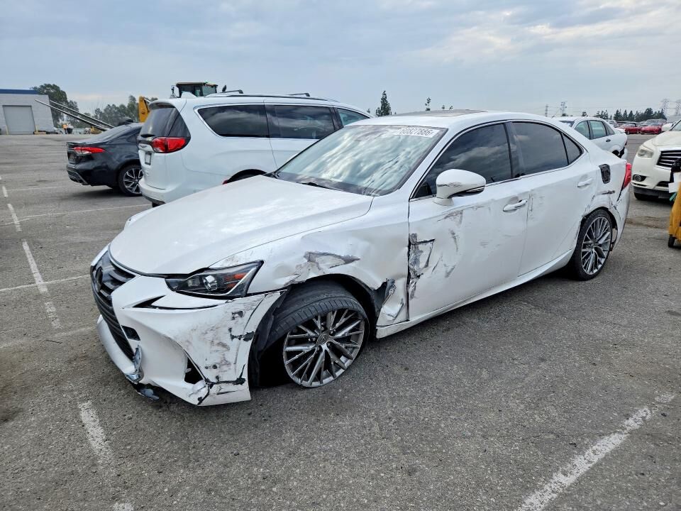 2017 LEXUS IS