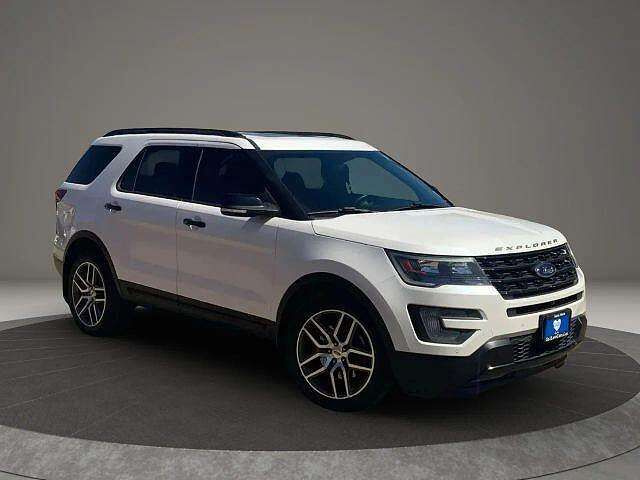 2017 FORD Explorer