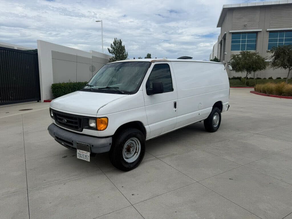 2006 FORD E-350