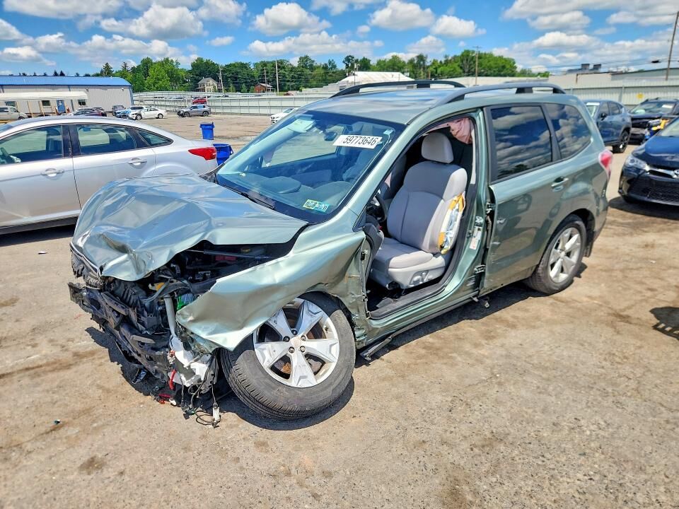 2016 SUBARU Forester