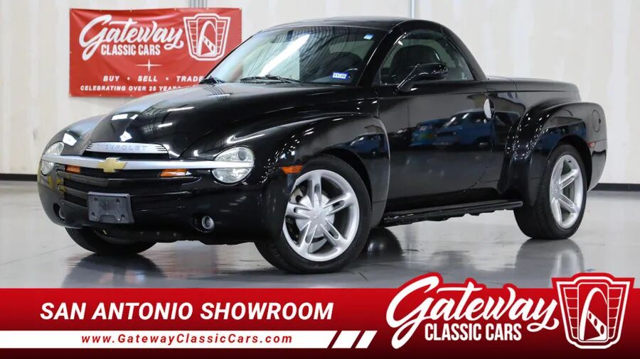 2003 CHEVROLET SSR