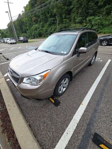 2015 SUBARU Forester