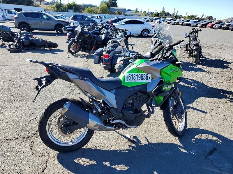 2017 KAWASAKI Versys-X 300