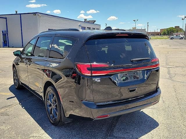 2021 CHRYSLER Pacifica