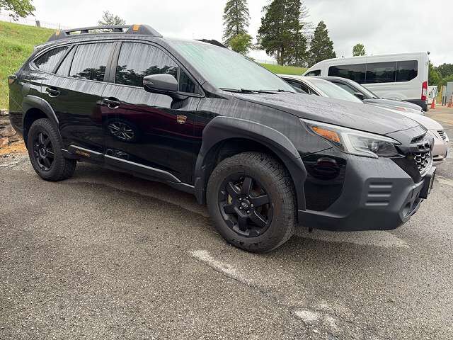 2023 SUBARU Outback