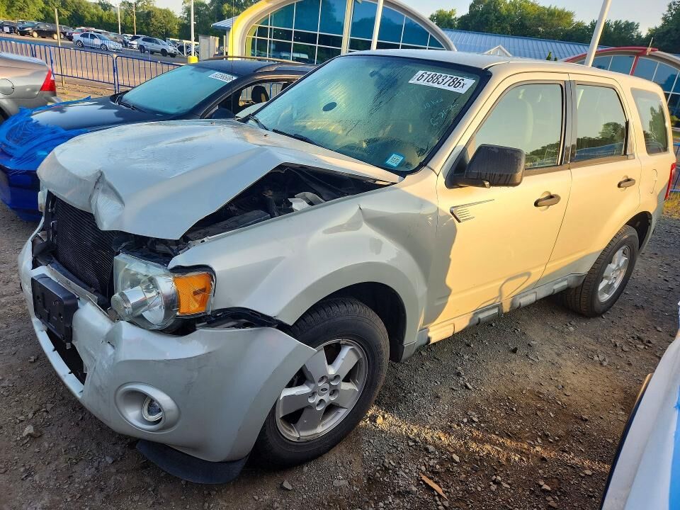 2009 FORD Escape