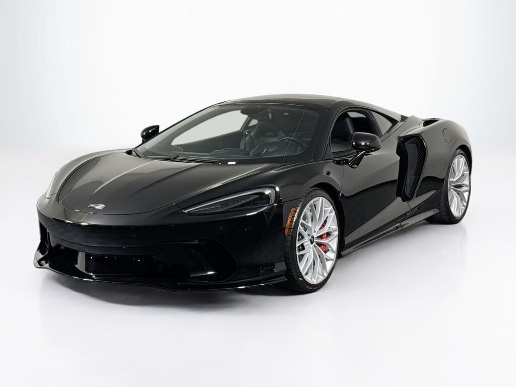 2023 MCLAREN GT