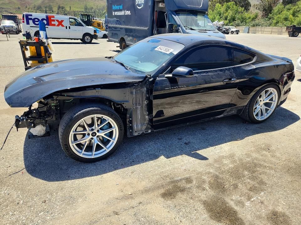 2018 FORD Mustang