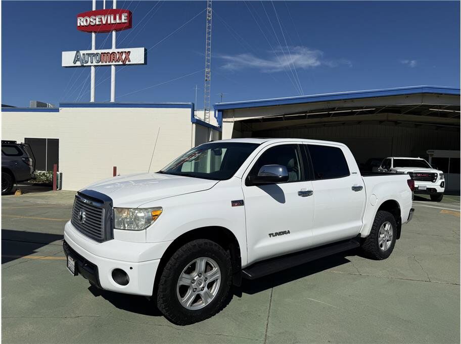 2012 TOYOTA Tundra