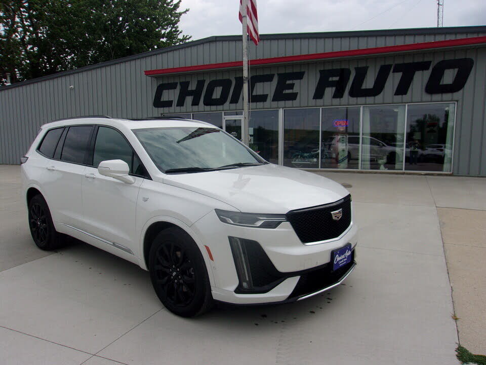 2021 CADILLAC XT6