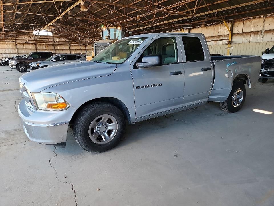 2011 DODGE Ram