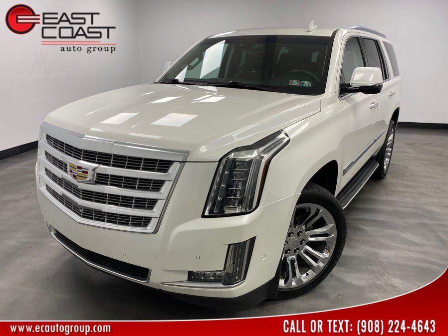 2017 CADILLAC Escalade