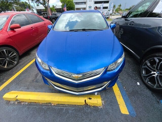 2017 CHEVROLET Volt