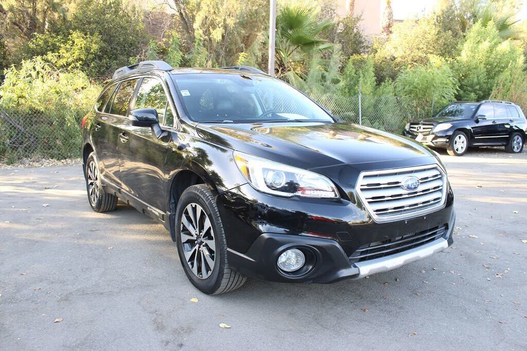 2017 SUBARU Outback