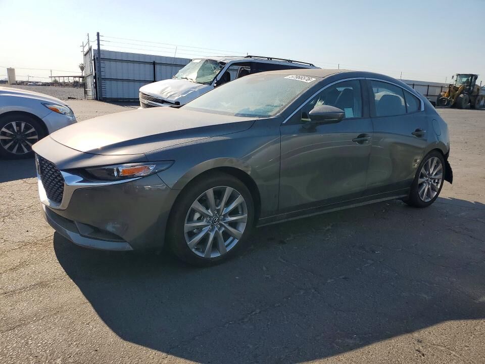 2026 MAZDA Mazda3
