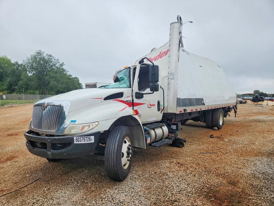 2020 INTERNATIONAL MV607