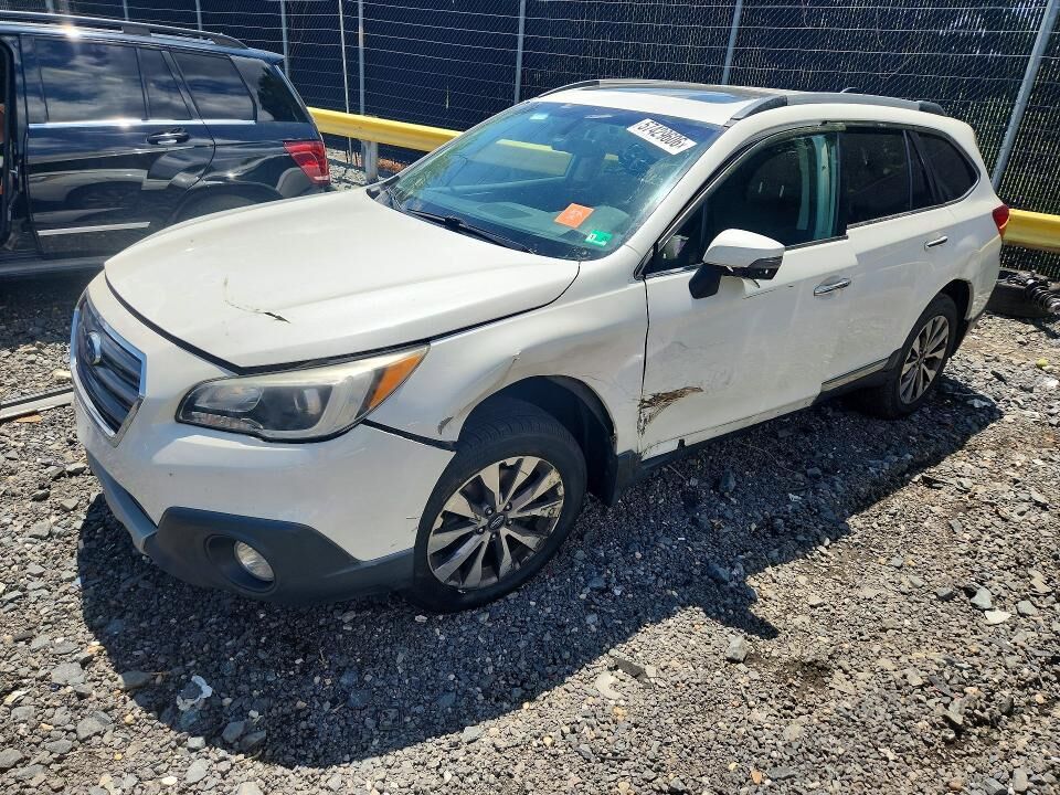 2017 SUBARU Outback