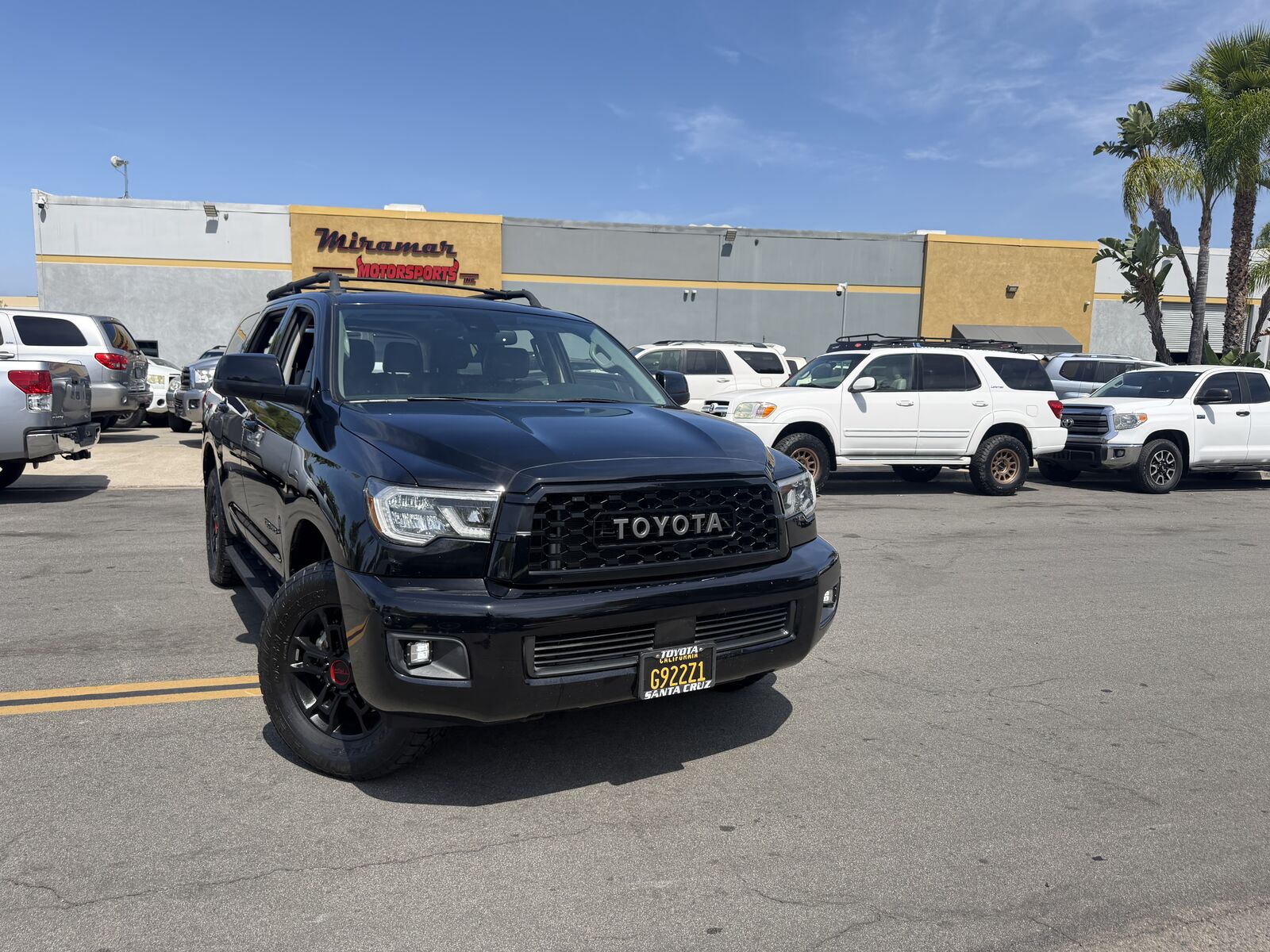 2022 TOYOTA Sequoia