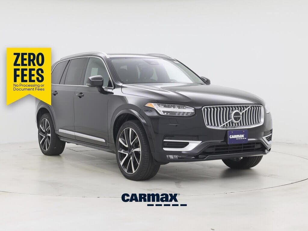 2023 VOLVO XC90