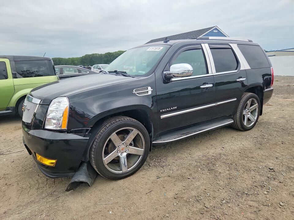 2014 CADILLAC Escalade