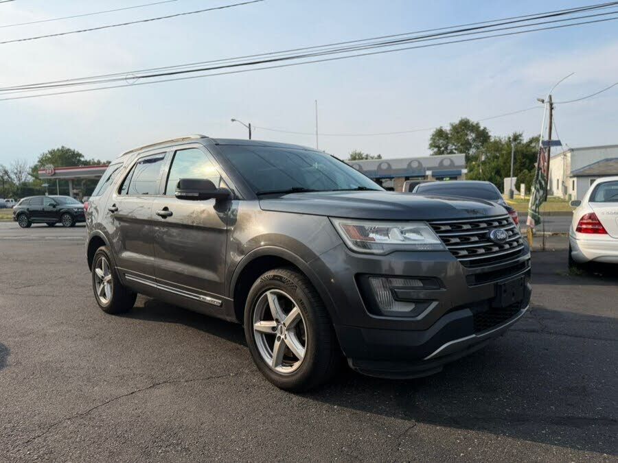 2016 FORD Explorer