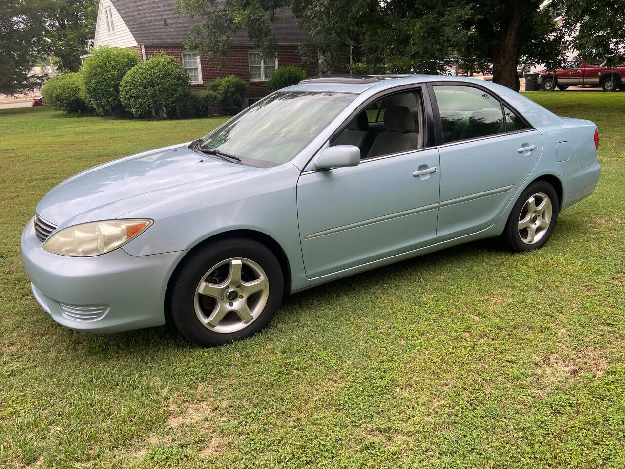2005 TOYOTA Camry
