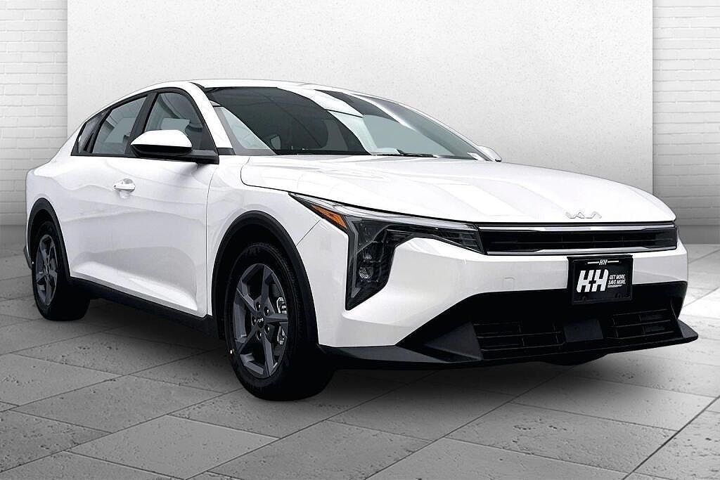 2026 KIA K4