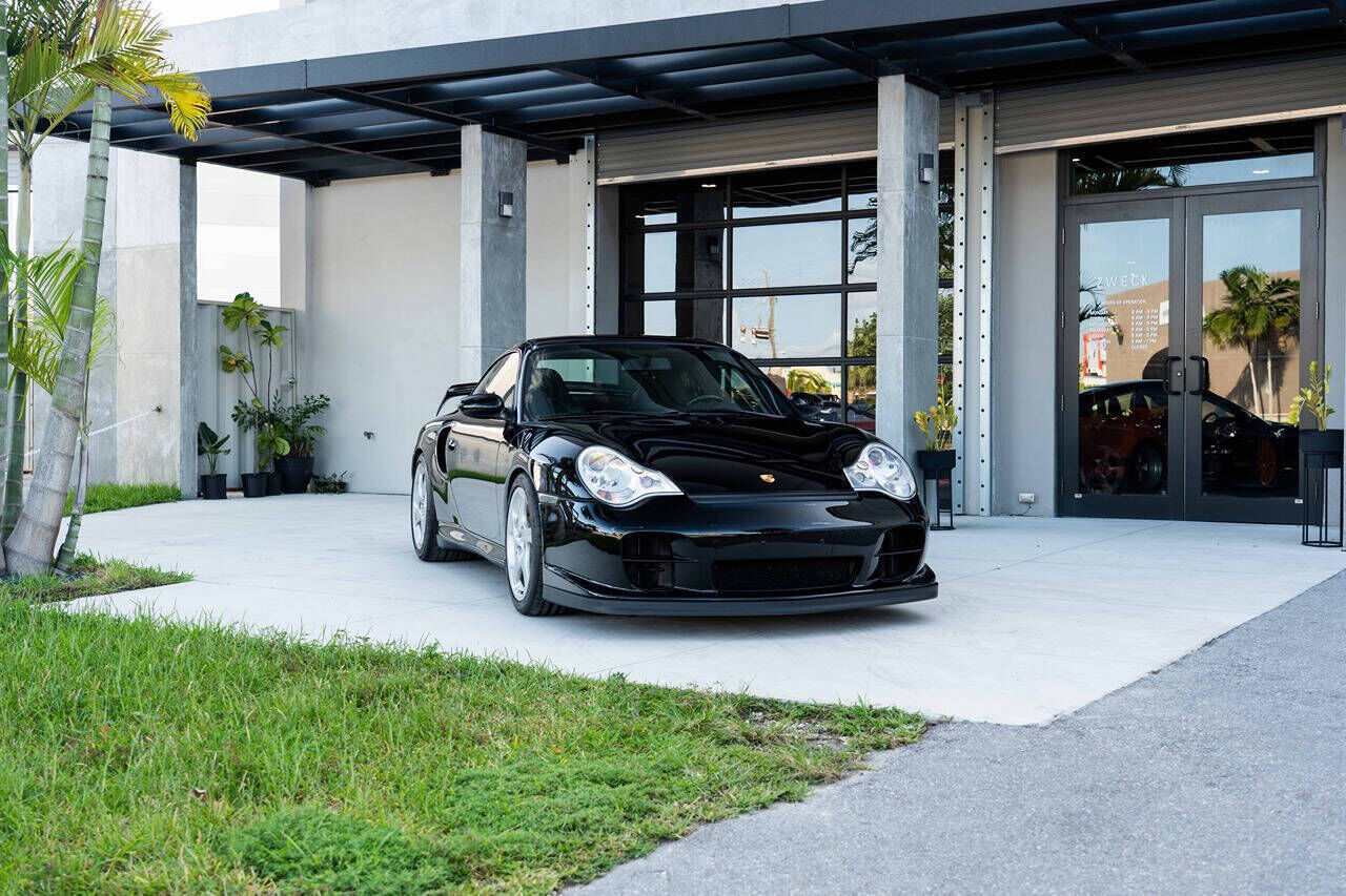 2003 PORSCHE 911