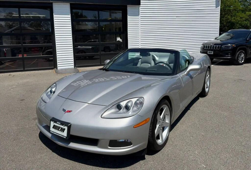 2005 CHEVROLET Corvette