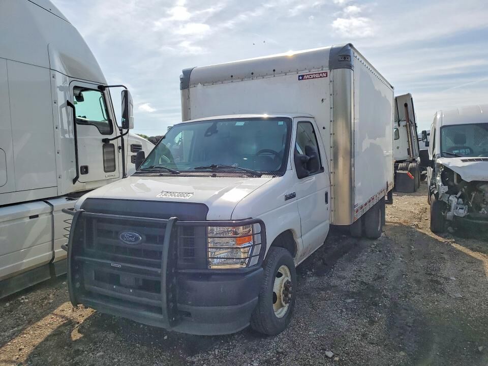 2021 FORD E-350