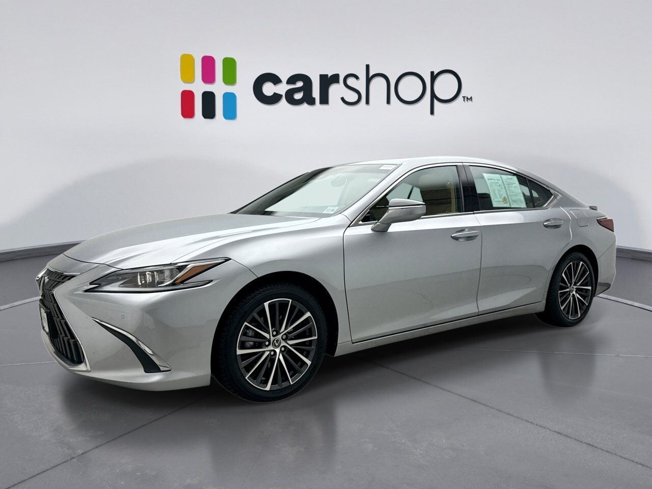 2022 LEXUS ES