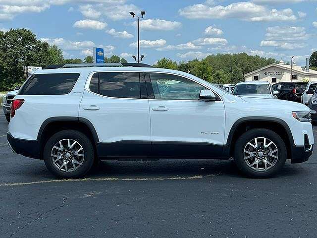 2023 GMC Acadia