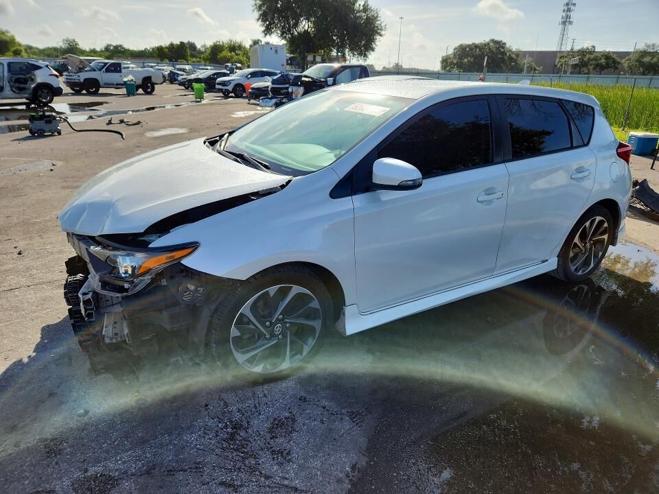 2016 TOYOTA Scion