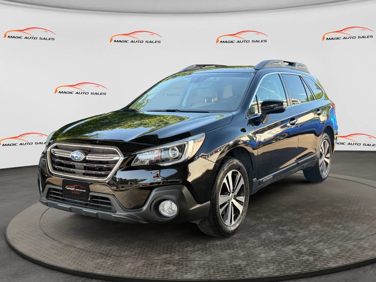 2018 SUBARU Outback