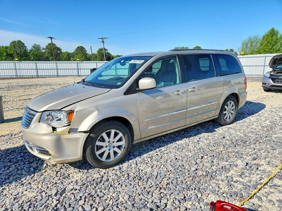 2014 CHRYSLER Town and Country