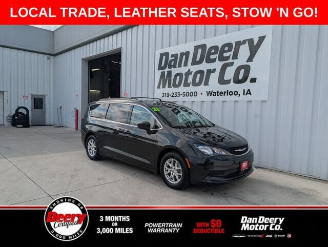 2021 CHRYSLER Voyager