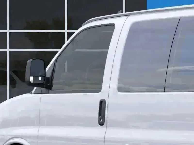 2025 CHEVROLET Express